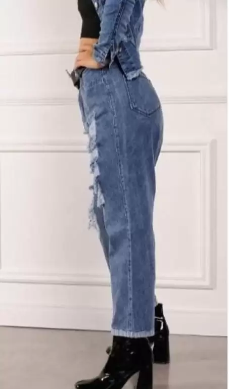 Jeans MOM con Roturas