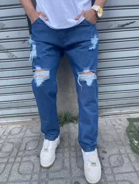 Jeans MOM con Roturas de hombre